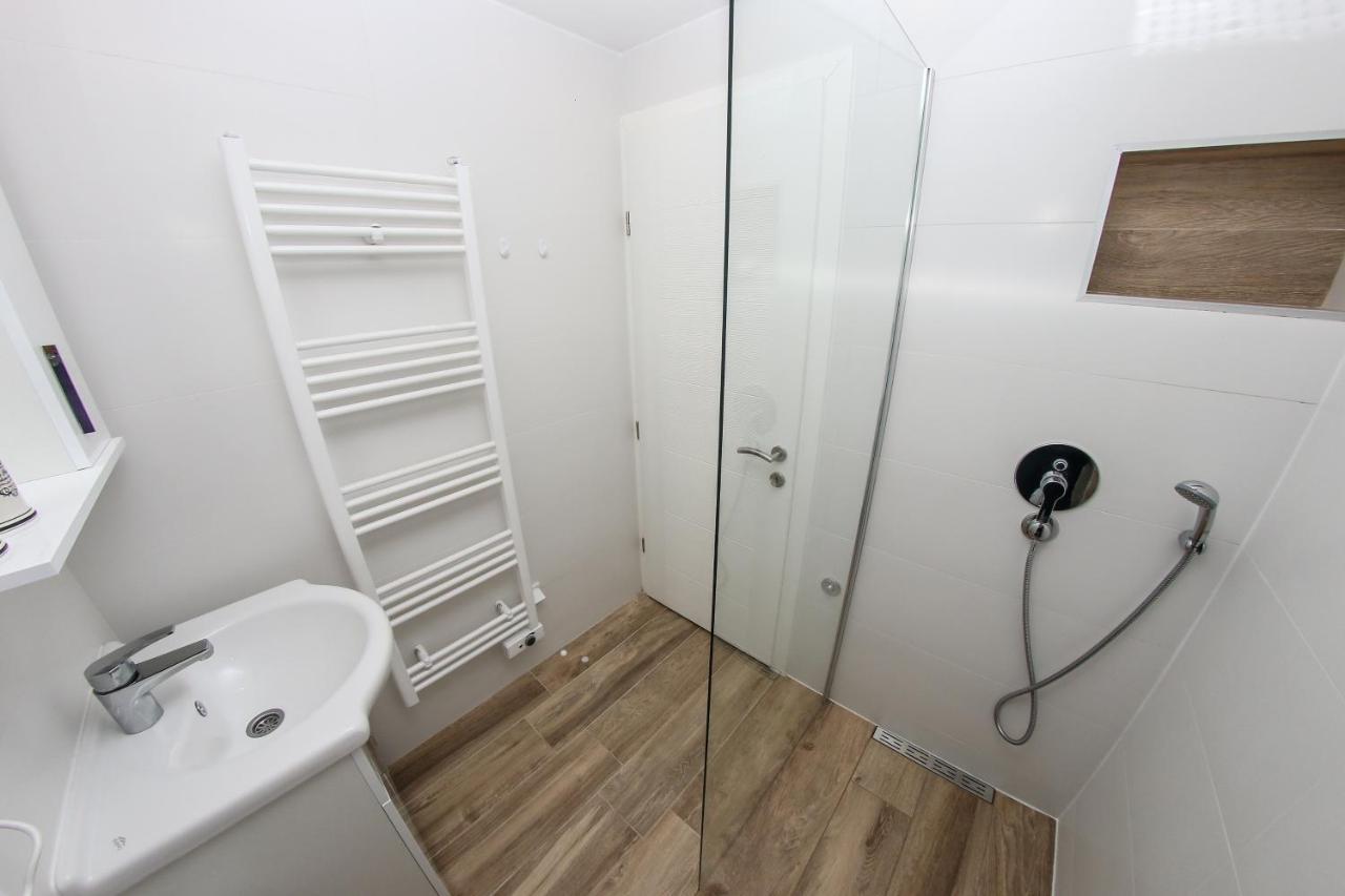 Apartman Like 塞拉耶佛 外观 照片